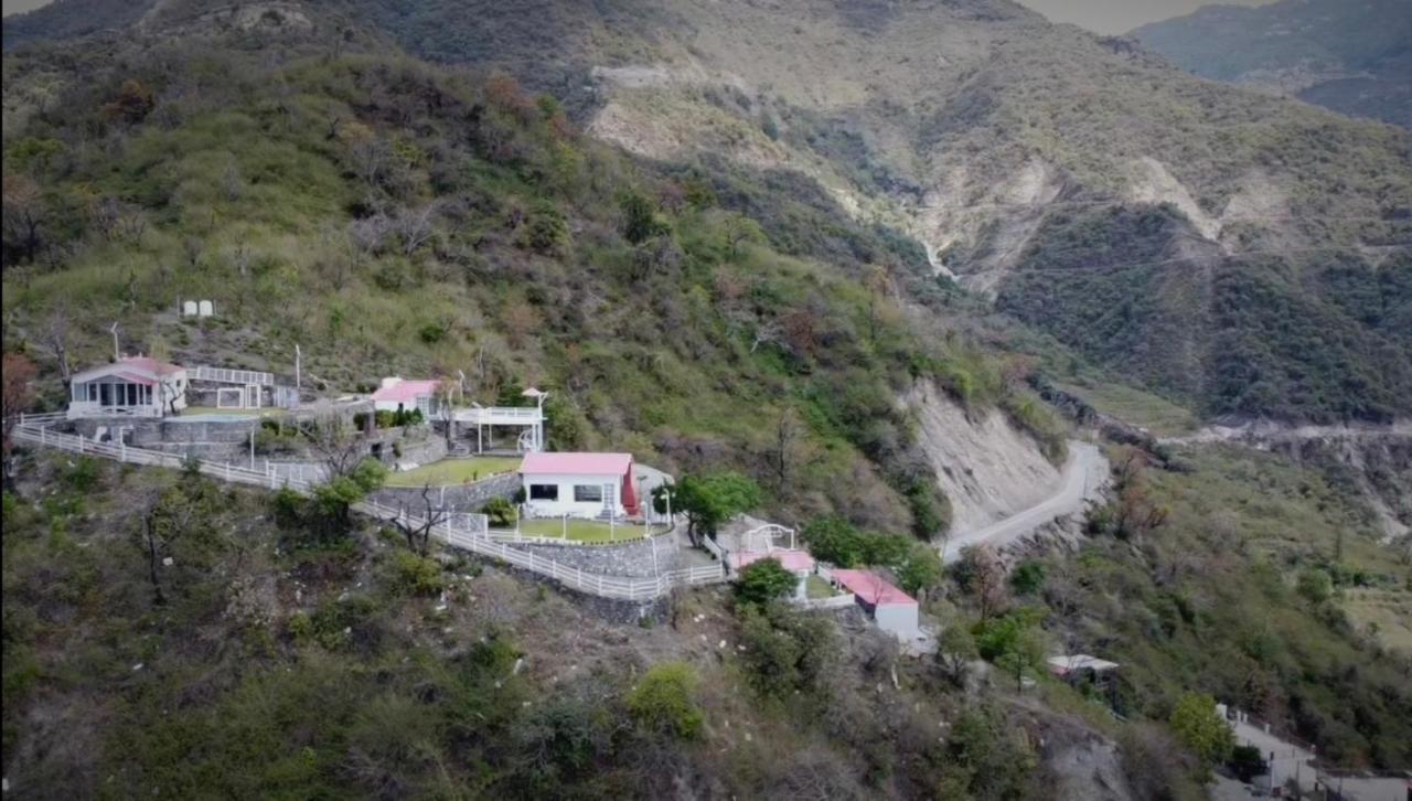 The Bohemian Casa Dehradun Hotel Exterior foto